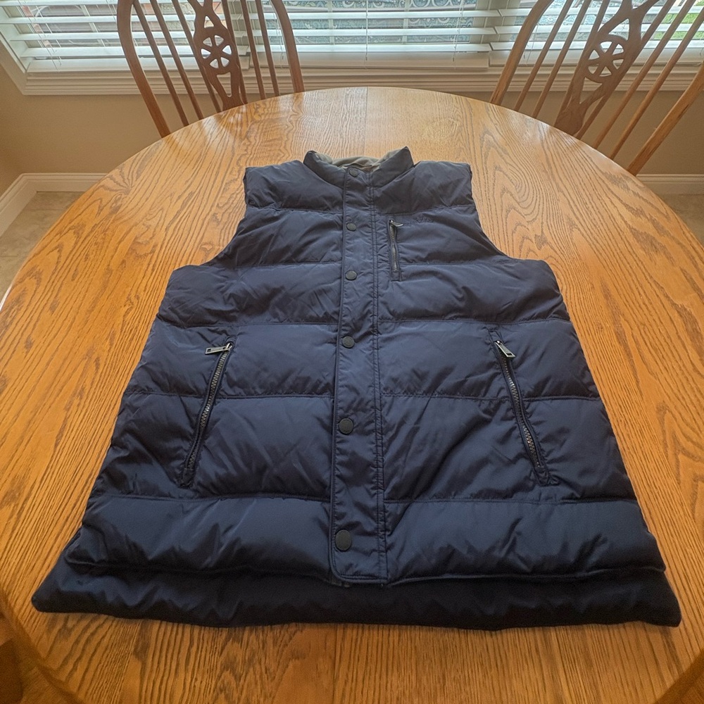 Orvis Mens Down Puffer Vest Size L Navy Blue Pockets Gorpcore